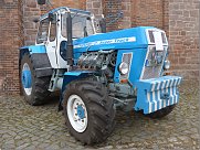 Oldisleben, die Schlepper des Hartmut Böttner (Foto: W.Geiger, K. Bierwisch)