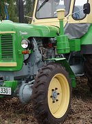 Oldisleben, die Schlepper des Hartmut Böttner (Foto: W.Geiger, K. Bierwisch)