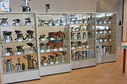 Sonderausstellung Aufbau und Eröffnung (Foto: IFA-Museum H.-G. Franke)