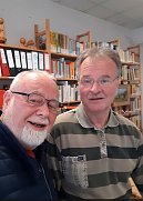 Übergabe  (Foto: W. Geiger)