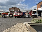 Besucher mit Fahrzeugen (Foto: hgfranke)