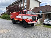 eine alte Dame zur Freude der Besucher auf Rundfahrt  (Foto: IFA-Museum)