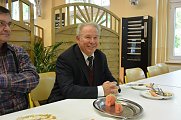 Besuch auf der Feuerkuppe (Foto: hgf/hv)