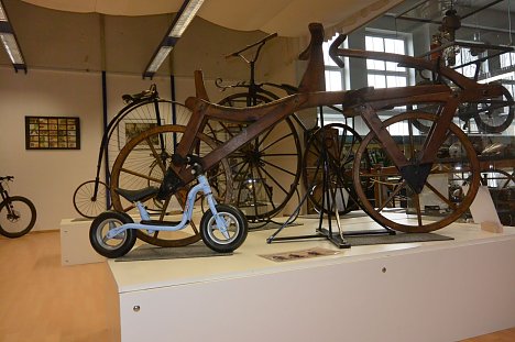 Bild: 200 Jahre Fahrrad im Norden