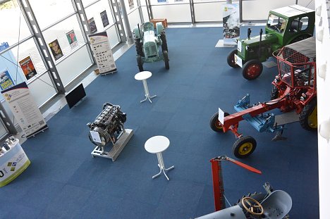 Bild: Ausstellung Halle 1