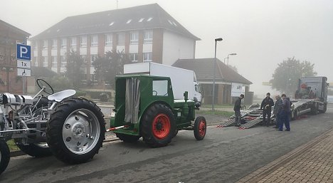 Bild: Verladung der Exponate