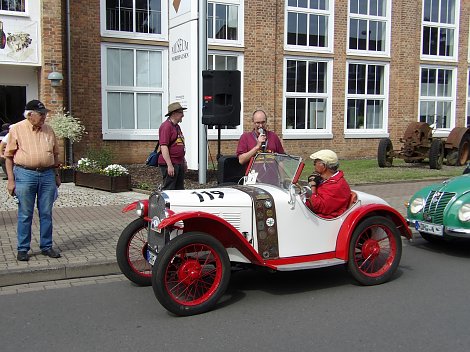 der Älteste zuerst (Foto: IFA-Museum)