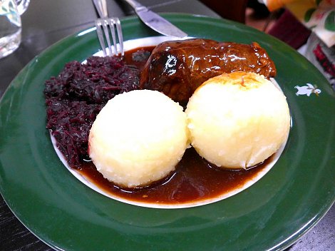 so sehen Klöße aus (Foto: Geiger)