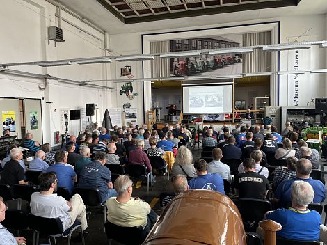 Aufmerksame Zuhörer (Foto: Franke)