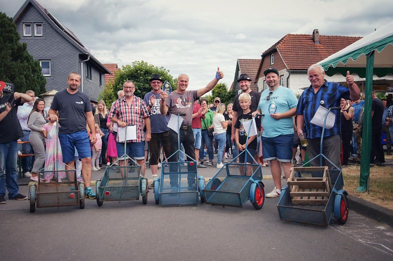 Die Veranstalter (Foto: H&auml;rtel)